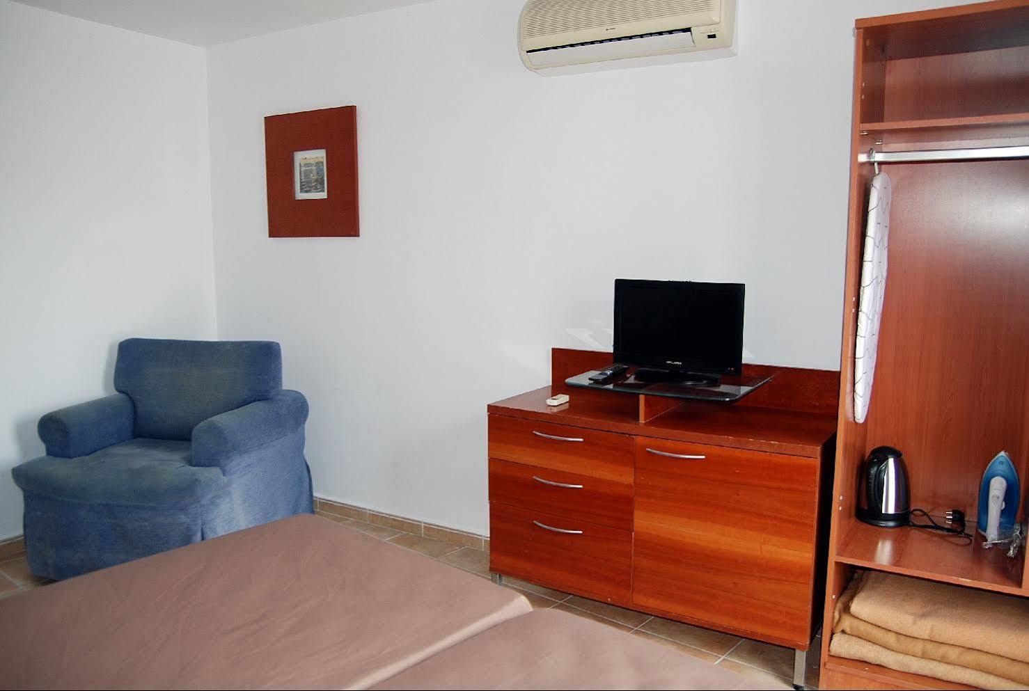 Hotel Queens - Adults Only Benidorm Eksteriør billede