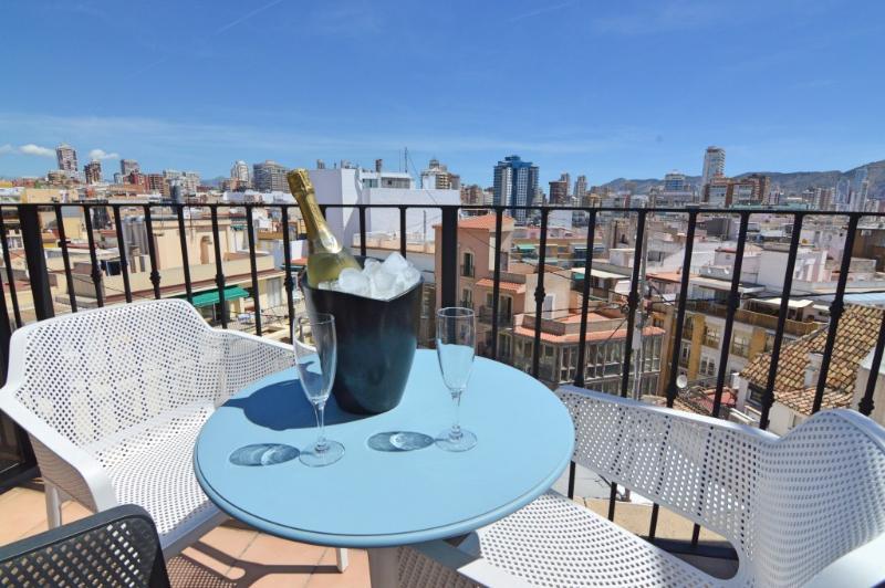 Hotel Queens - Adults Only Benidorm Eksteriør billede